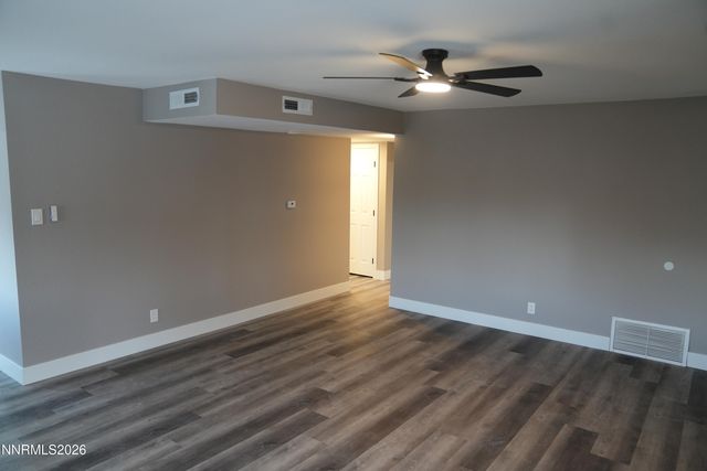 11 E J Street, Sparks, NV 89431