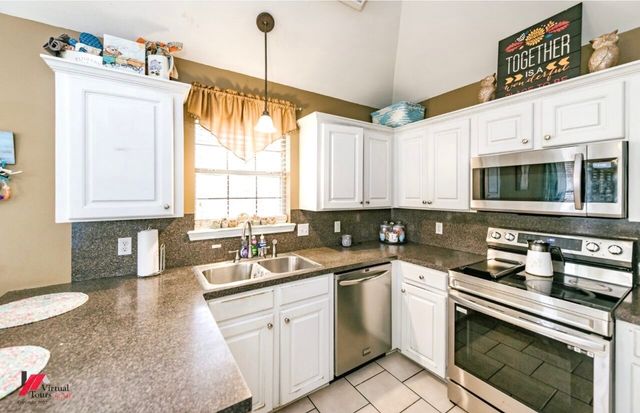 7557 Ella Court, Blanchard, LA 71107