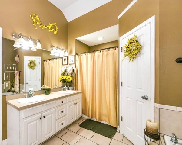 7557 Ella Court, Blanchard, LA 71107