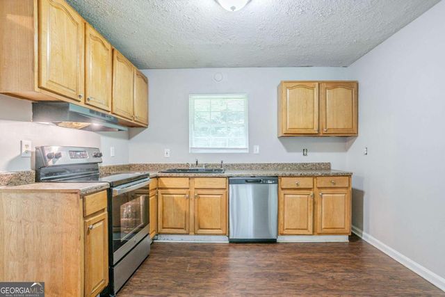 2757 Revere Drive NW, Atlanta, GA 30318