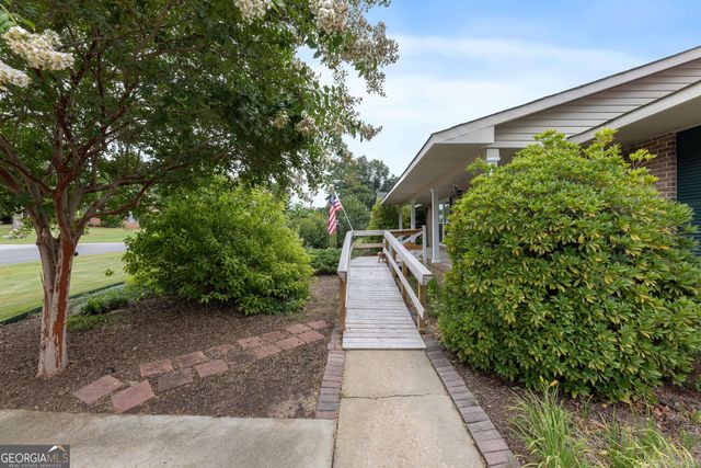 4202 Cheshire Bridge Road, Columbus, GA 31909