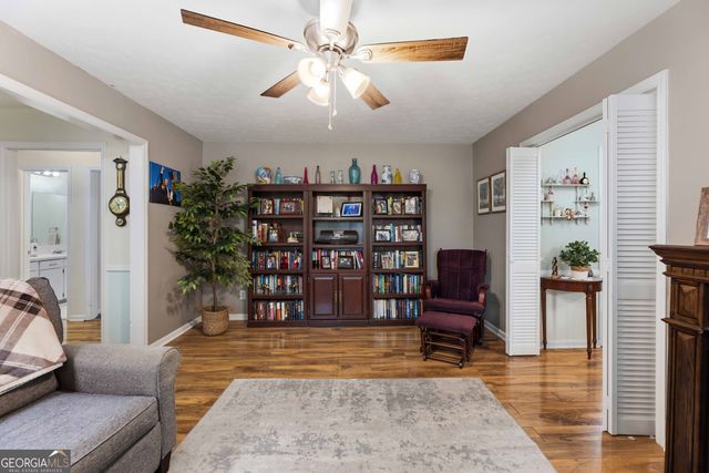 4202 Cheshire Bridge Road, Columbus, GA 31909