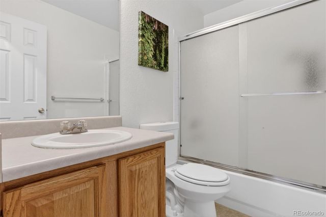 10693 W 63rd Drive 101, Arvada, CO 80004