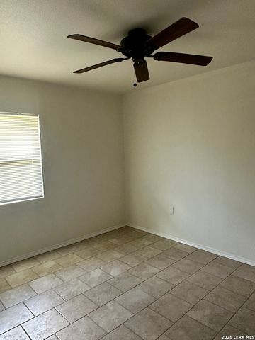 9803 Flatland Trl, Converse, TX 78109
