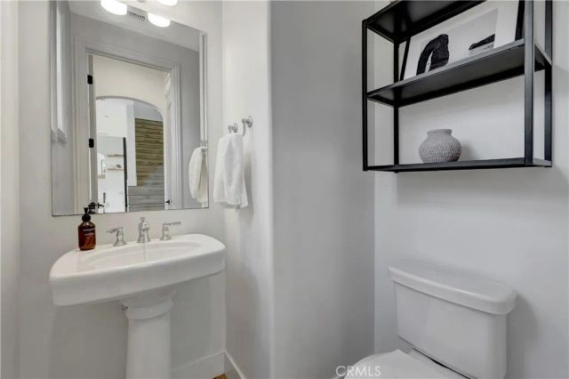 4831 Coveview Drive, Huntington Beach, CA 92649