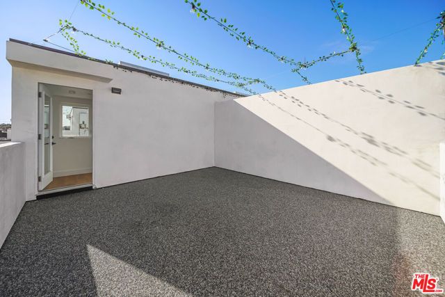 1905 S Corning Street 1, Los Angeles, CA 90034