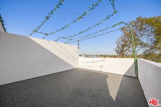 1905 S Corning Street 1, Los Angeles, CA 90034
