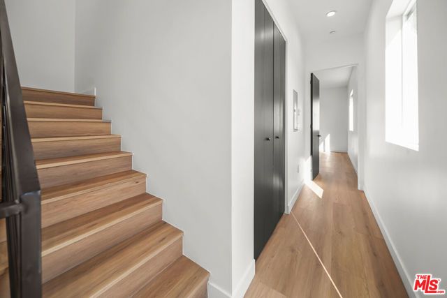 1905 S Corning Street 1, Los Angeles, CA 90034