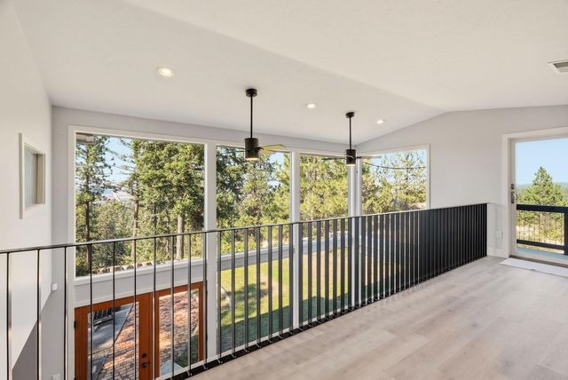 4203 E 18th Ave, Spokane, WA 99223