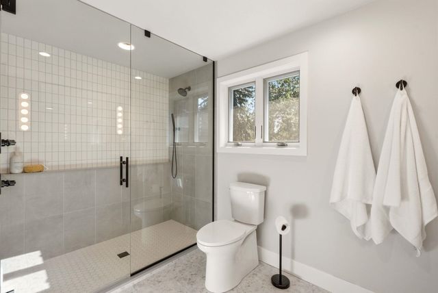 4203 E 18th Ave, Spokane, WA 99223