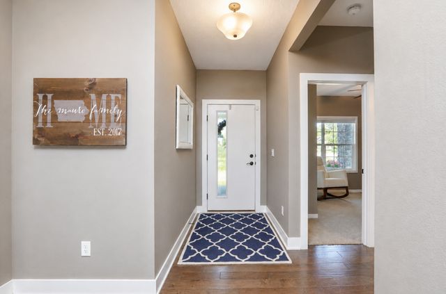 9425 Bellflower Lane, Norwalk, IA 50211