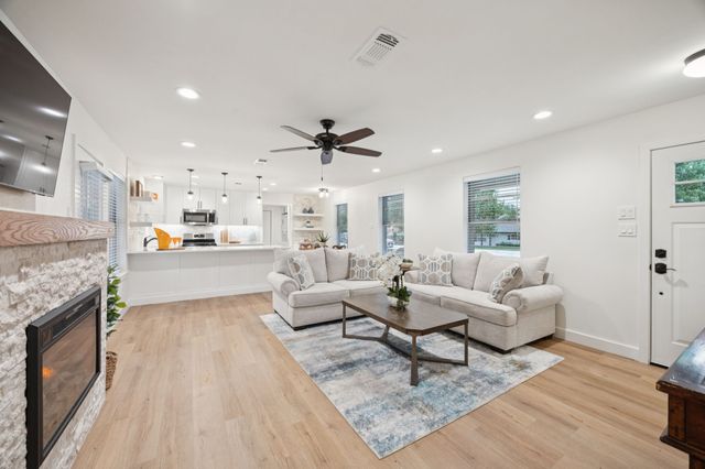 208 E 7th Street, Prosper, TX 75078