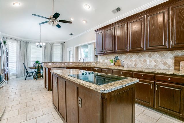 314 Bluffview Court, Forney, TX 75126