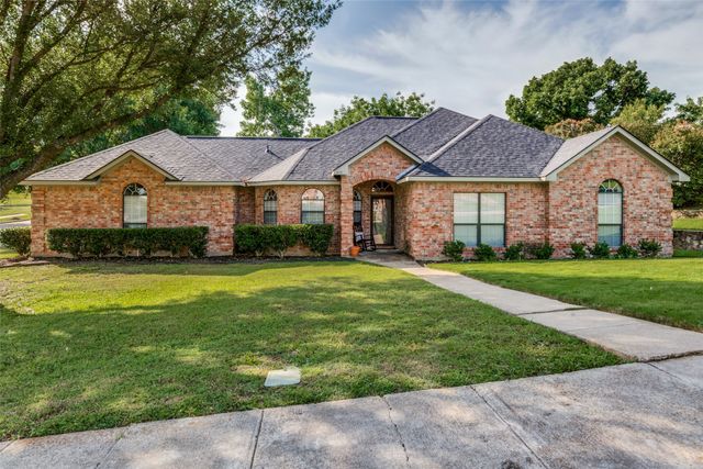 314 Bluffview Court, Forney, TX 75126