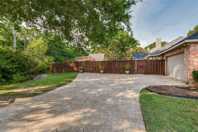 314 Bluffview Court, Forney, TX 75126