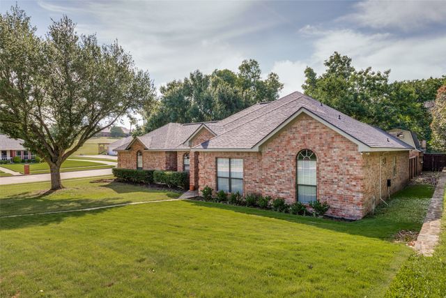 314 Bluffview Court, Forney, TX 75126