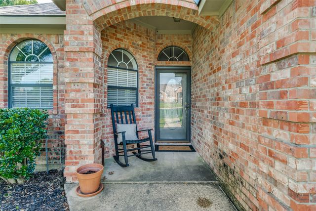 314 Bluffview Court, Forney, TX 75126