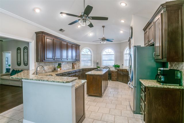 314 Bluffview Court, Forney, TX 75126