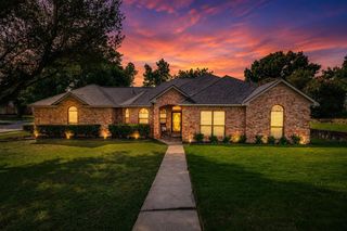 314 Bluffview Court, Forney, TX 75126