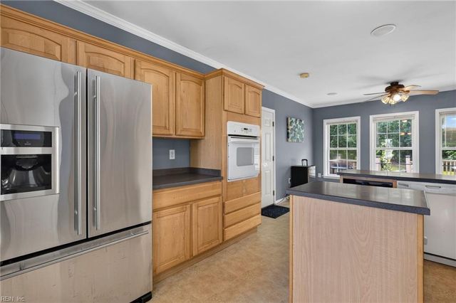 2782 Nansemond PW, Suffolk, VA 23434