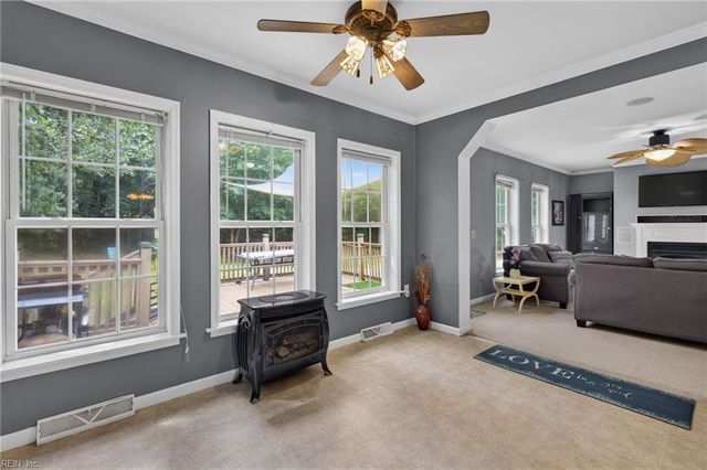 2782 Nansemond PW, Suffolk, VA 23434