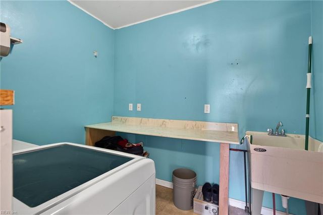 2782 Nansemond PW, Suffolk, VA 23434
