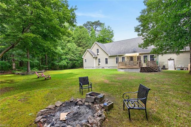 2782 Nansemond PW, Suffolk, VA 23434