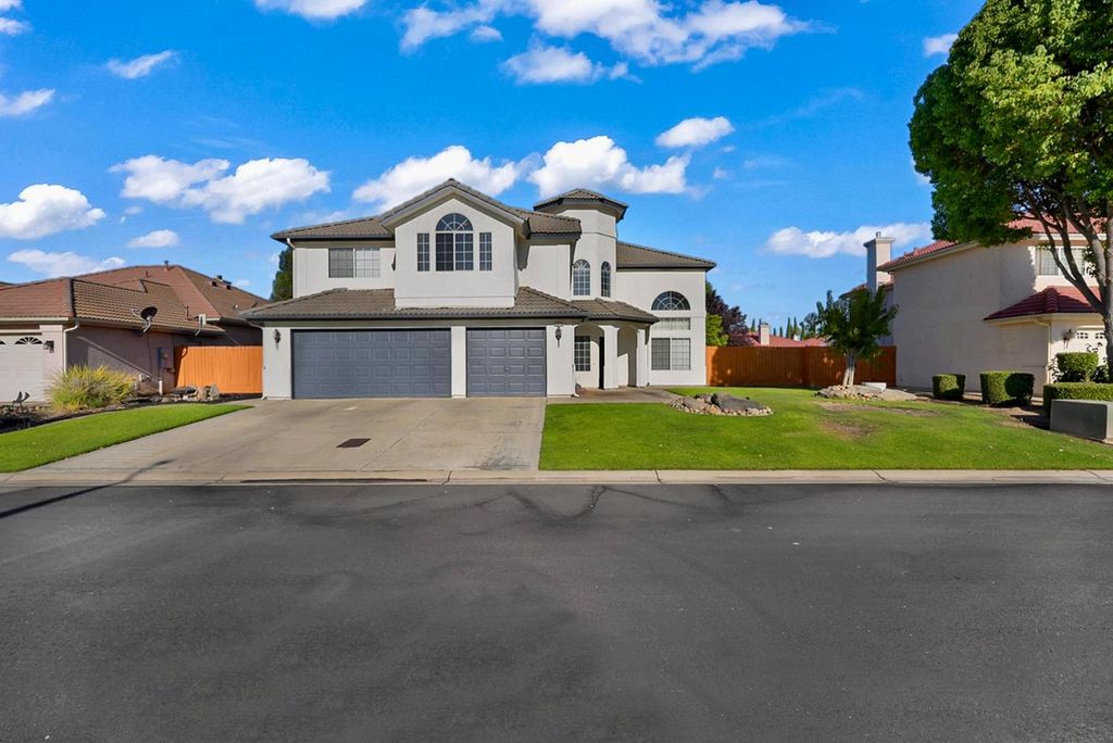 Image 1 of property listing at 4510 Biltmore Street, Chowchilla, CA 93610