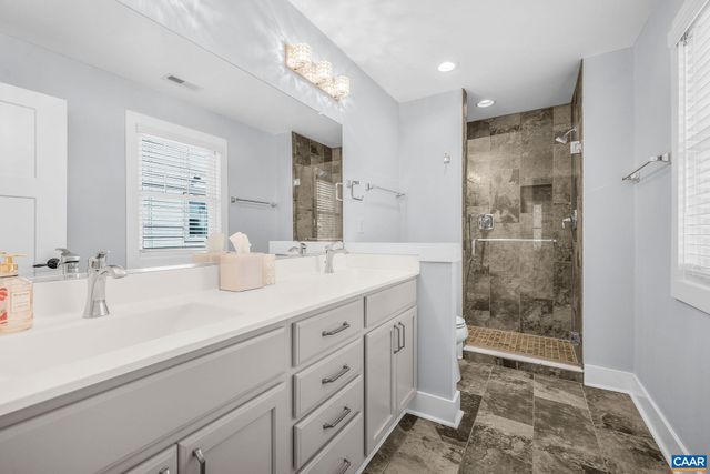 412 NICHOLSON ST, Charlottesville, VA 22902