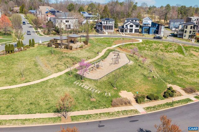 412 NICHOLSON ST, Charlottesville, VA 22902