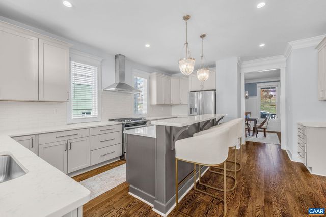 412 NICHOLSON ST, Charlottesville, VA 22902