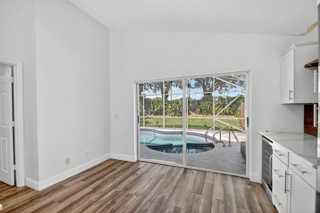 1891 Oak Berry Circle, Wellington, FL 33414