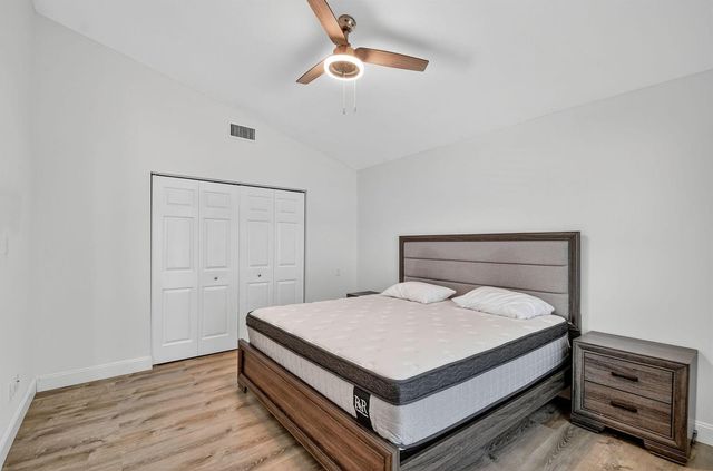 1891 Oak Berry Circle, Wellington, FL 33414