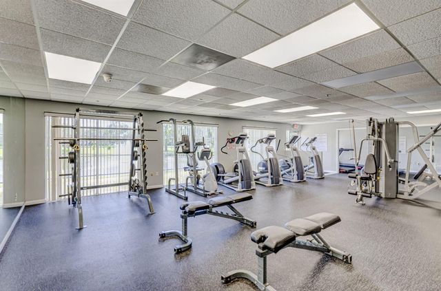 1891 Oak Berry Circle, Wellington, FL 33414