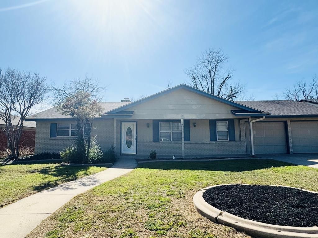 Image 1 of property listing at 3219 Tanglewood Drive, San Angelo, TX 76904