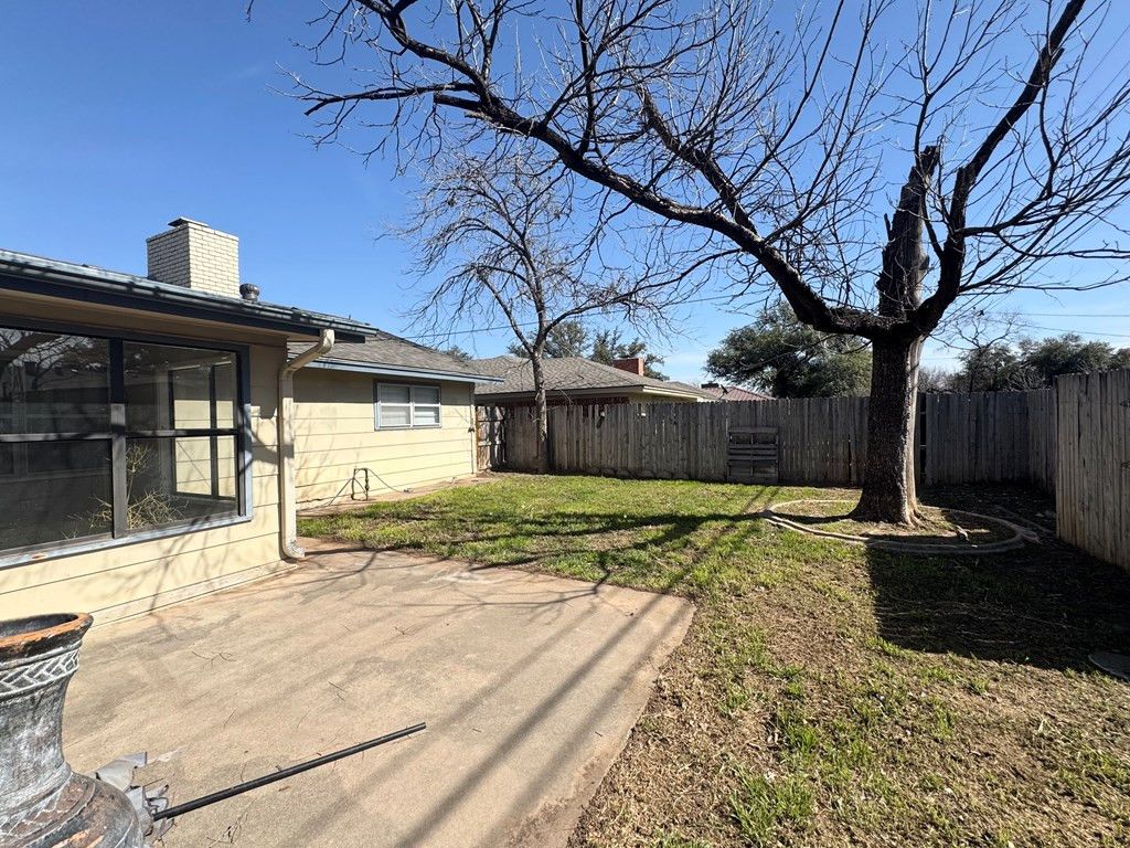 Image 13 of property listing at 3219 Tanglewood Drive, San Angelo, TX 76904
