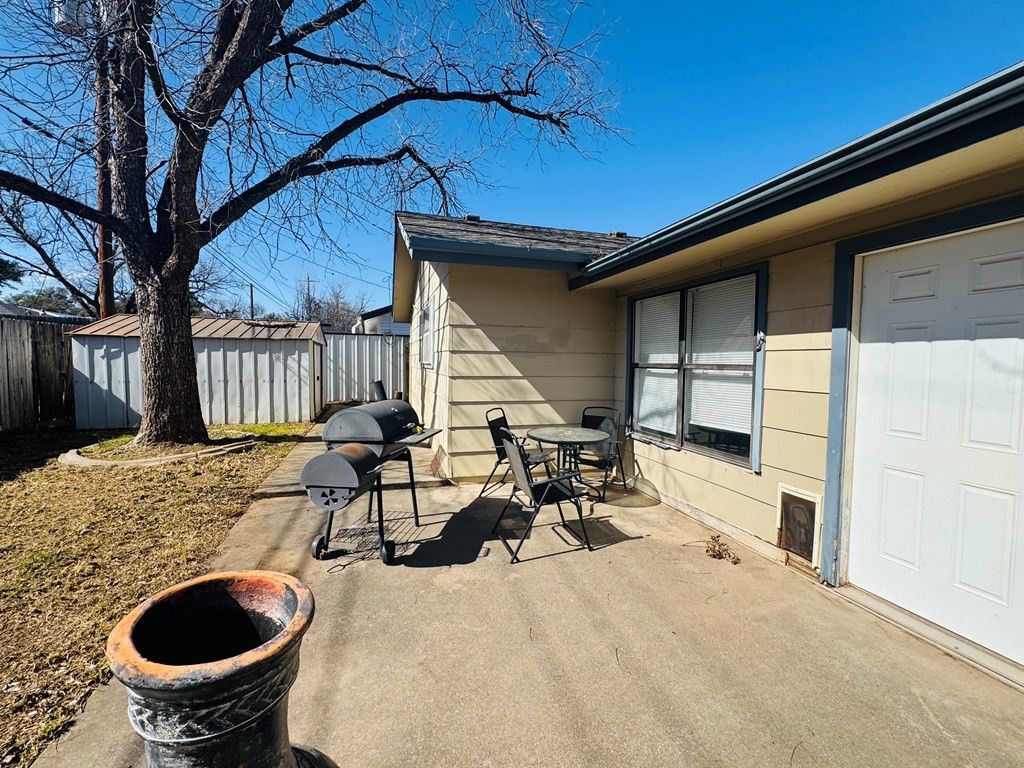 Image 15 of property listing at 3219 Tanglewood Drive, San Angelo, TX 76904
