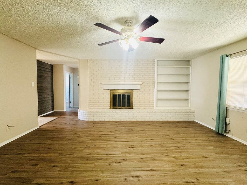 Image 2 of property listing at 3219 Tanglewood Drive, San Angelo, TX 76904