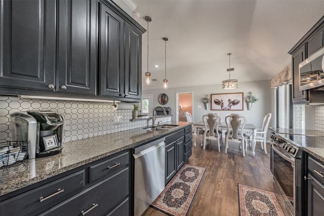 4798 County Road 2690, Alvord, TX 76225