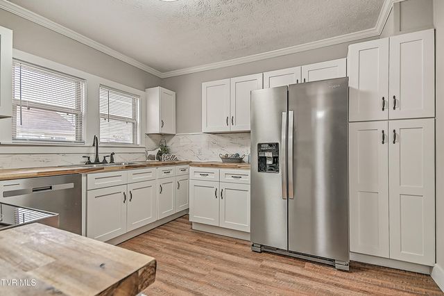 2508 Overlook Road, Kingsport, TN 37664