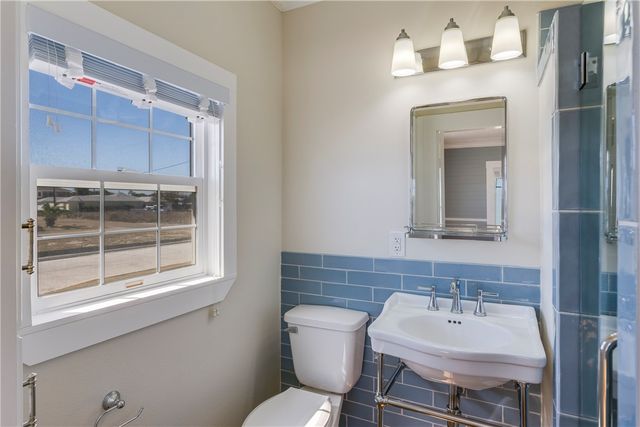 701 Chapman Cove, Port Aransas, TX 78373