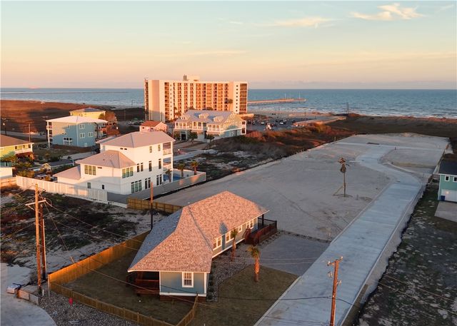 701 Chapman Cove, Port Aransas, TX 78373