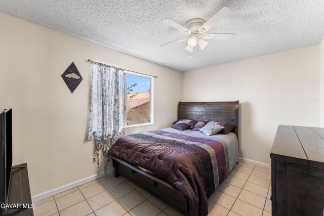 1750 E Avenue Q14 Apt 10, Palmdale, CA 93550