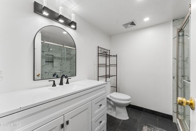 1750 E Avenue Q14 Apt 10, Palmdale, CA 93550