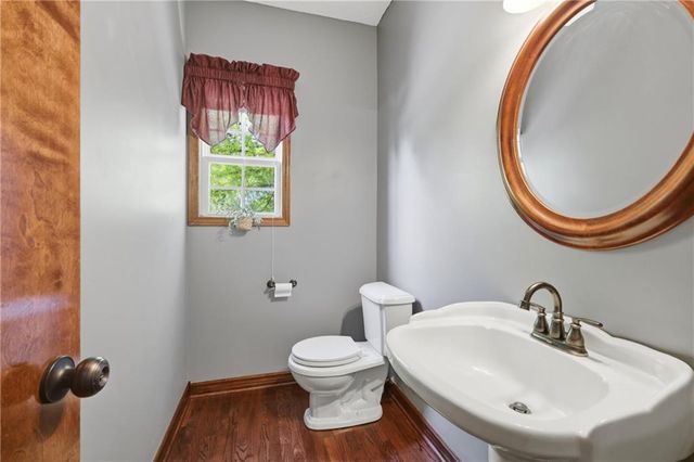 4312 SW Seattle Slew Drive, Lee's Summit, MO 64082