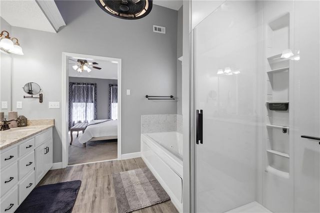 4312 SW Seattle Slew Drive, Lee's Summit, MO 64082