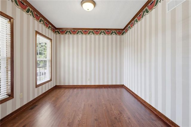 4312 SW Seattle Slew Drive, Lee's Summit, MO 64082