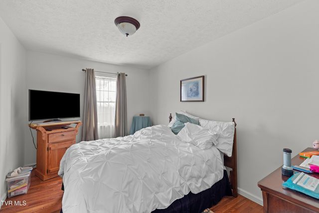 1370 Raven Hill Road, Tazewell, TN 37879