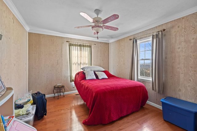 1370 Raven Hill Road, Tazewell, TN 37879