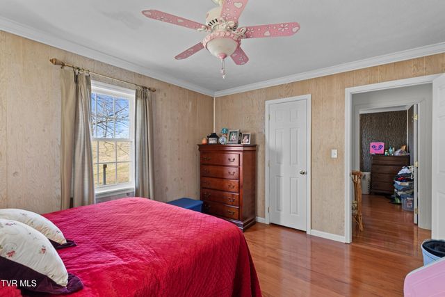 1370 Raven Hill Road, Tazewell, TN 37879